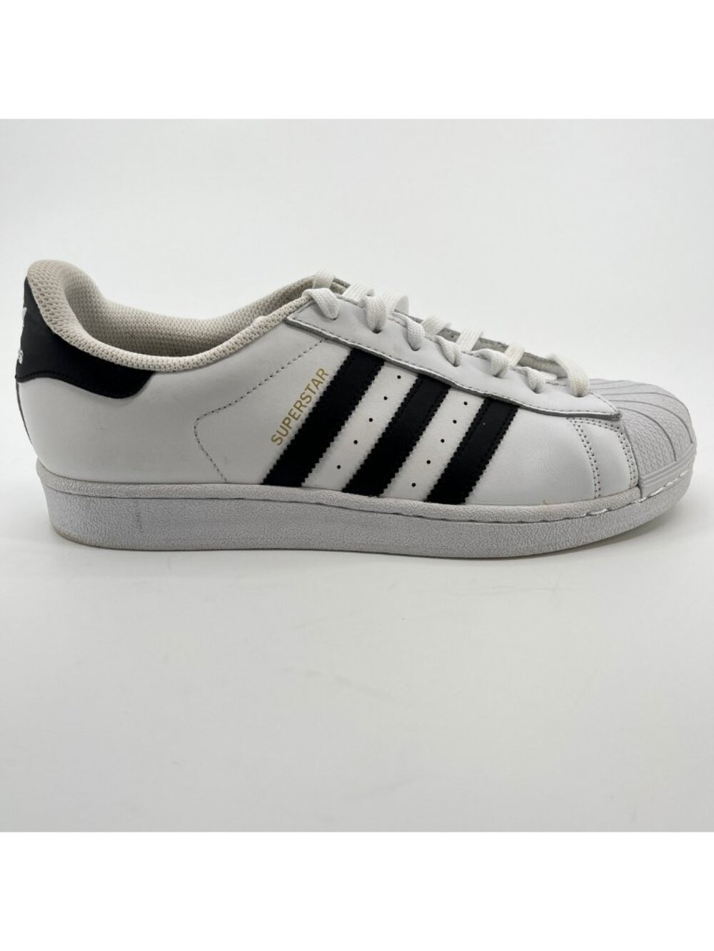 Adidas Superstar Mens Size 9 White Leather Athletic Lifestyle Shoes Sneakers